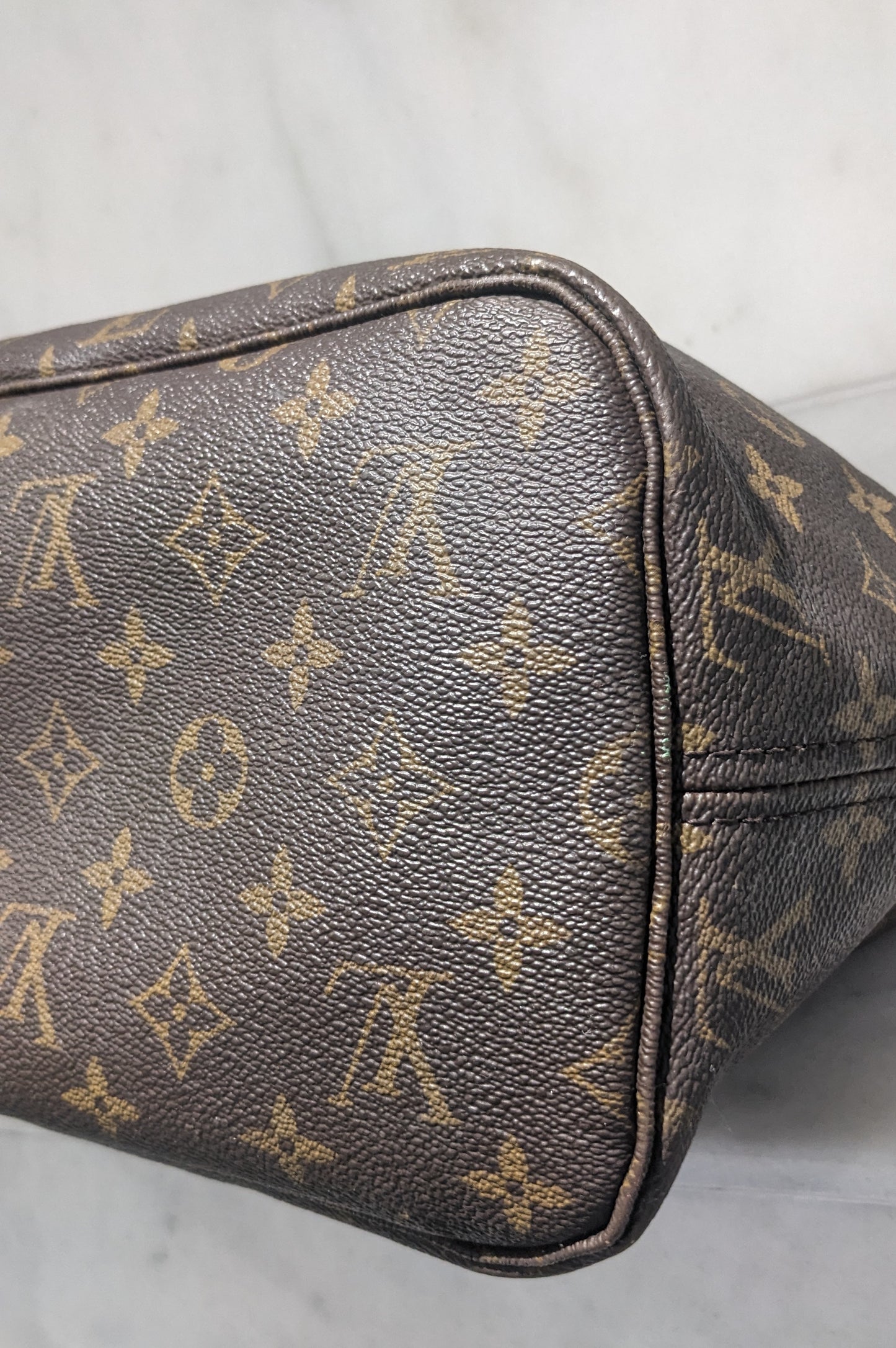 Louis Vuitton Neverfull