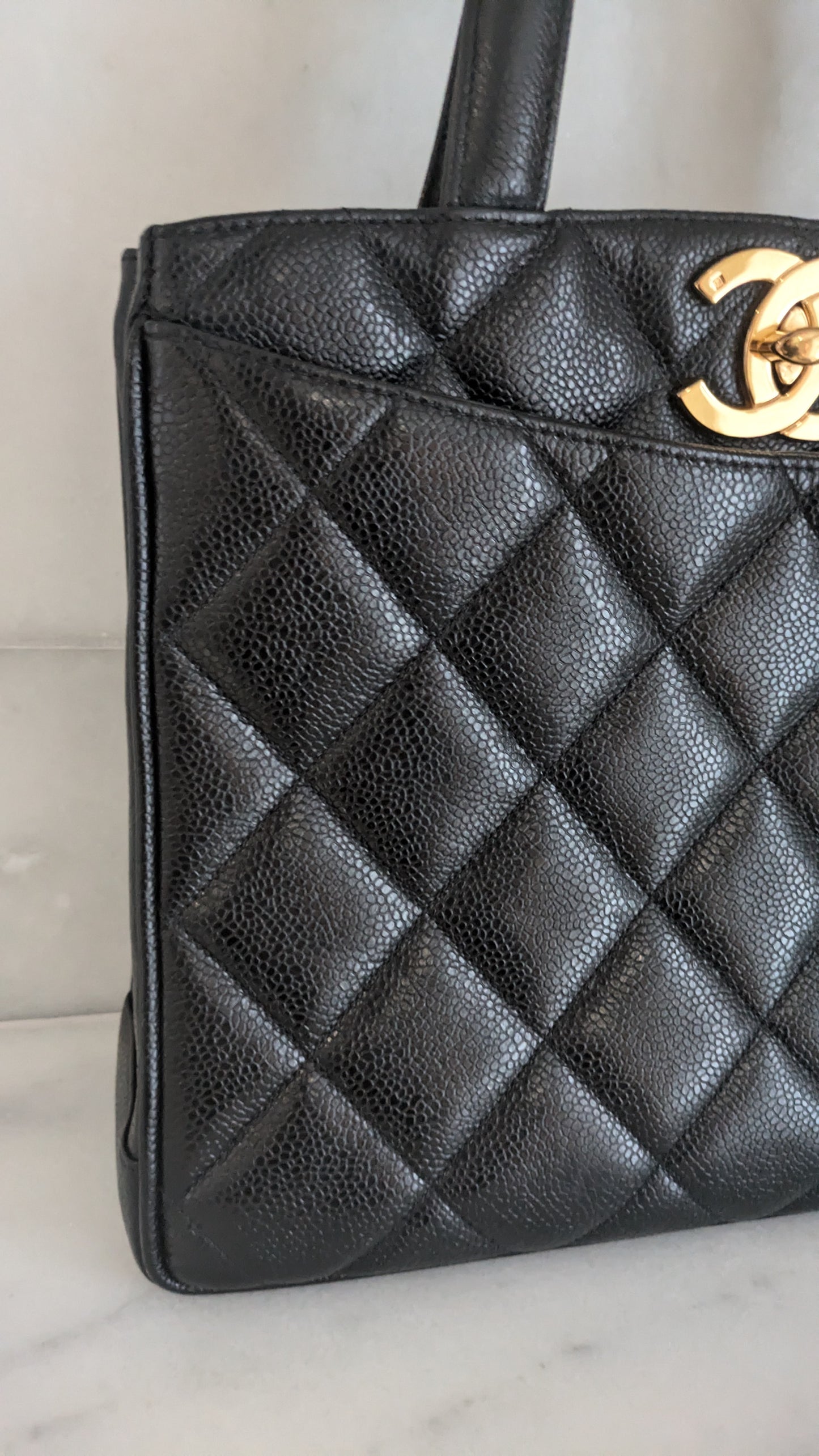 Decacoco Chanel Tote Bag